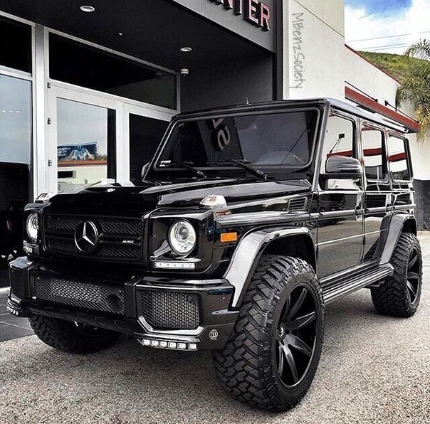 Mercedes-Benz G63 AMG