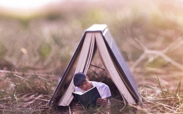 КНИГИ, КОТОРЫЕ НЕОБХОДИМО ПРОЧИТАТЬ! 1. Жизнь взаймы. Эрих Мария Ремарк 2. Портрет Дориана Грея. ...