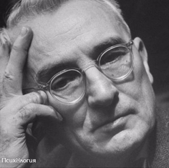 Уроки успеха от Дейла Карнеги.1. Бездействие порождает страх “Бездействие порождает сомнения и ...