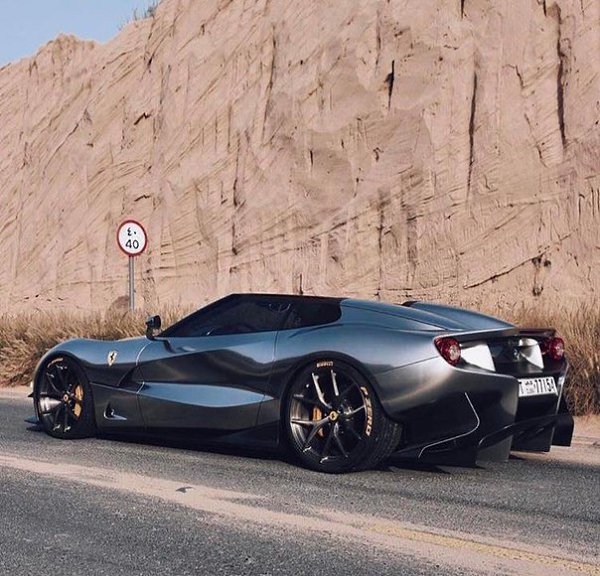 Ferrari F12 TRS