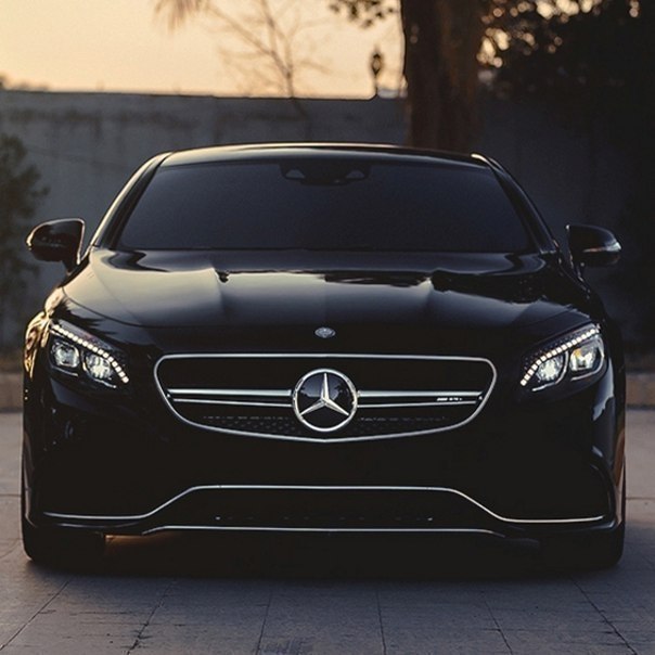 Mercedes-Benz S63 AMG Coupe