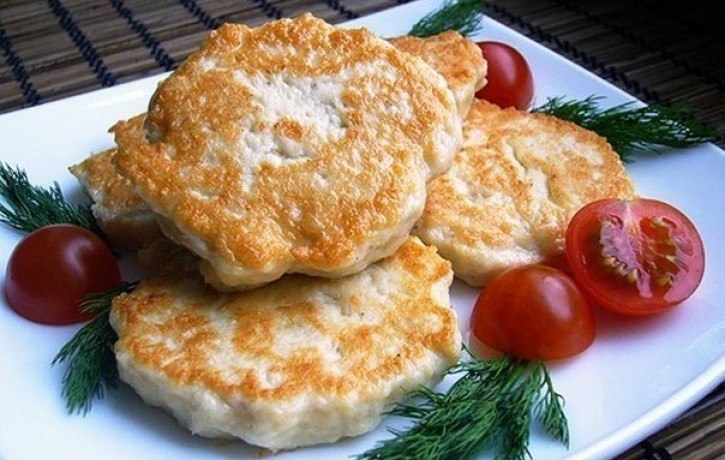 Куриные оладушки для питательного перекуса! .на 100грамм - 116.14 ккалБ/Ж/У - ...