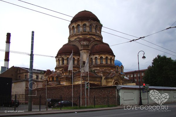 Петербург / достопримечательность.ЦЕРКОВЬ МИЛУЮЩЕЙ БОЖИЕЙ МАТЕРИЦерковь названа в честь иконы Божией ...