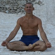 ������, 53 ����, ����