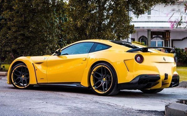 Ferrari F12 Novitec N-Largo by Design Motorsport