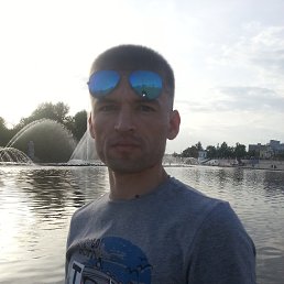 Dmitriy Slovjanskiy, 40, 