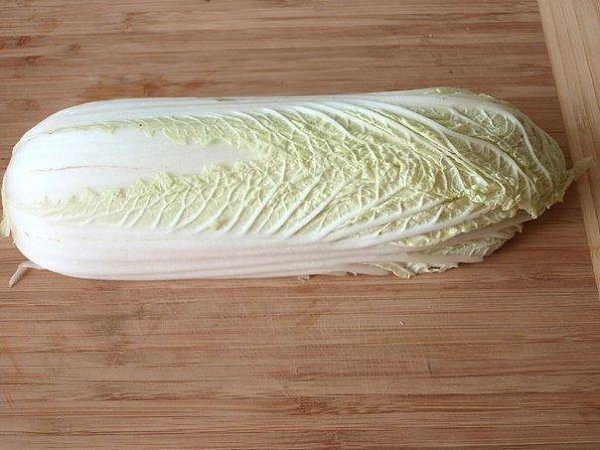 Салат из пекинской капусты с курицей.Ингредиенты:Пекинская капуста – 300 грКуриное филе – 1 ... - 2