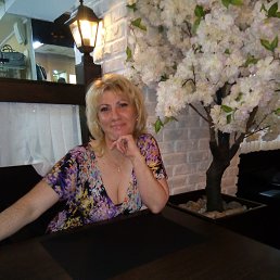  Lady, -, 46  -  9  2017