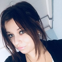 Alexia, ������, 33 ����