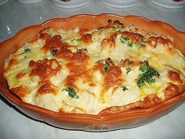 СУПЕР ВКУСНЯТИНА ИЗ КАБАЧКА ЗА 5 МИНУТ.ИНГРЕДИЕНТЫ: Кабачок — 1 шт. Фарш — 300 г Помидоры среднего ...