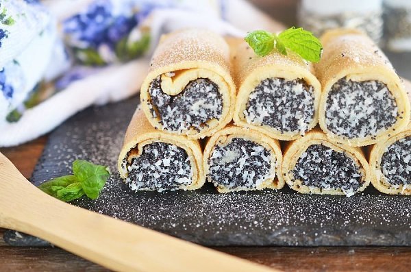 Блинчики с маком и кокосовой стружкой.Сохрани себе Ингредиенты:Молоко в блины — 1 стакВода в блины — ...
