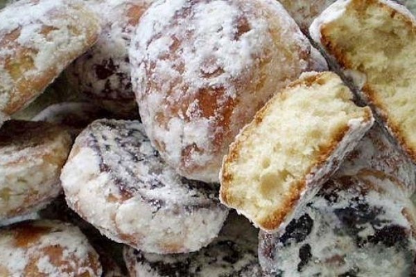 Домашние пряники на кефире с медом.Продукты для домашних пряников на кефире:-350 мл кефира (или ...
