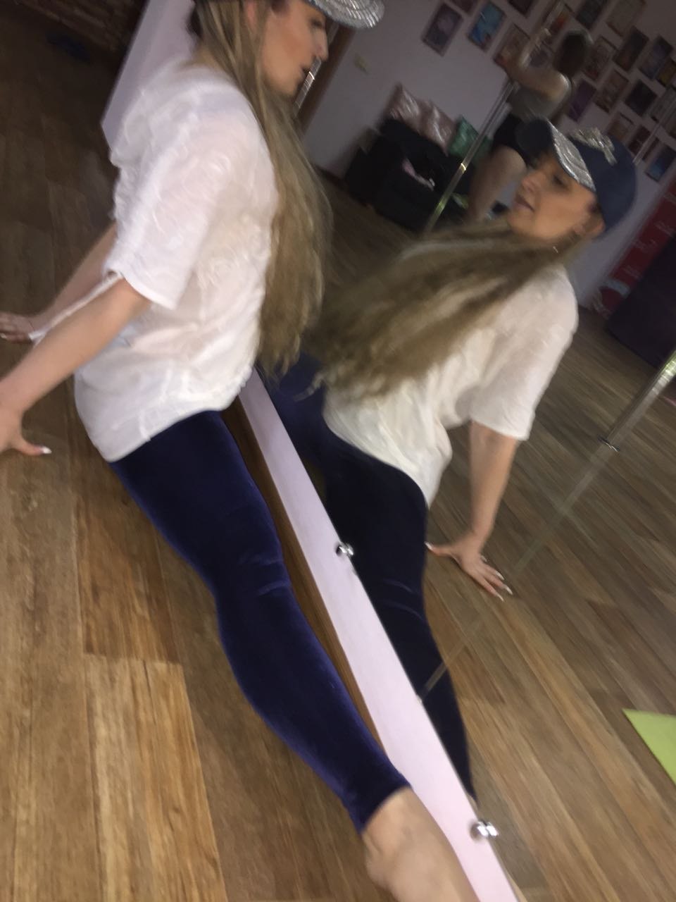 - 1  2018  15:51 - 7