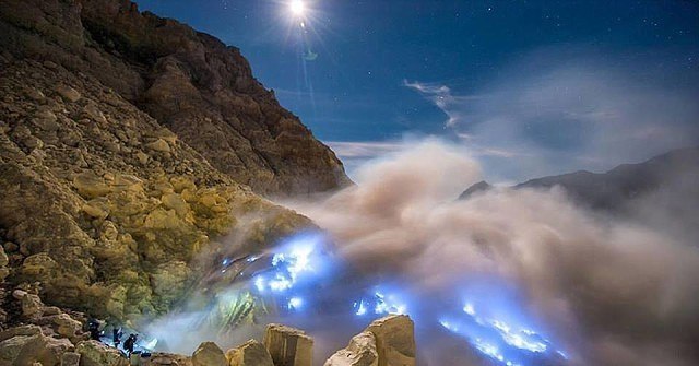      . Kawah Ijen,         ... - 4