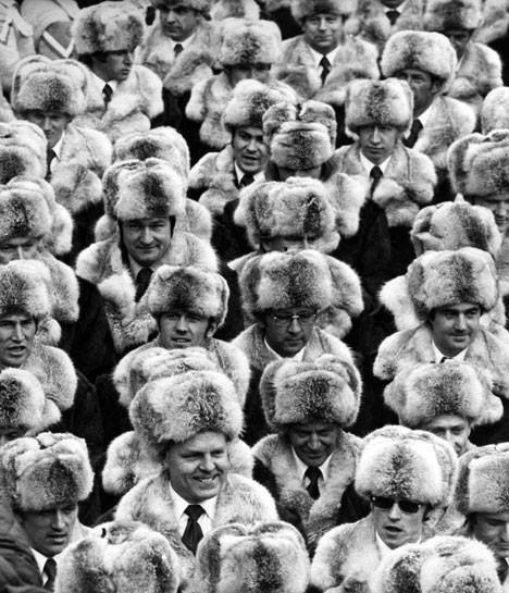     XI   , , . 3  1972 .