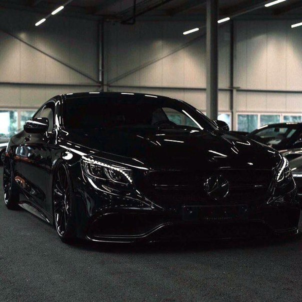 Mercedes-Benz S63 AMG Coupe