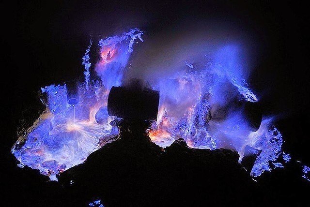      . Kawah Ijen,         ... - 2