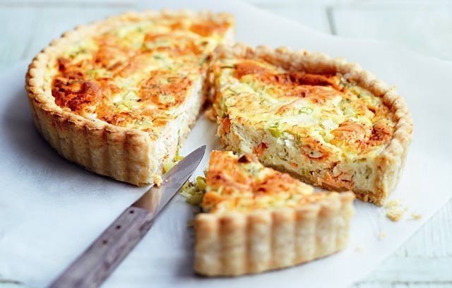 Пирог с курицей, болгарским перцем и творожной заливкой .на 100грамм - 116.53 ккалБ/Ж/У - ...