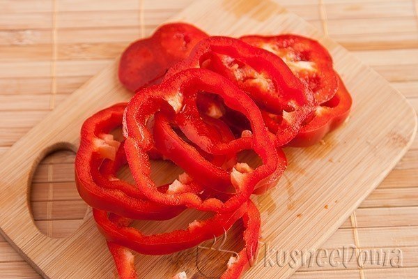 Мусака по болгарски.баклажаны – 3 шт (средние)картошка – 3 штперец болгарский – 2 штпомидоры – 4 ... - 5