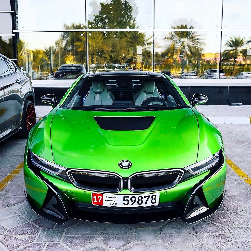 BMW i8   Java Green