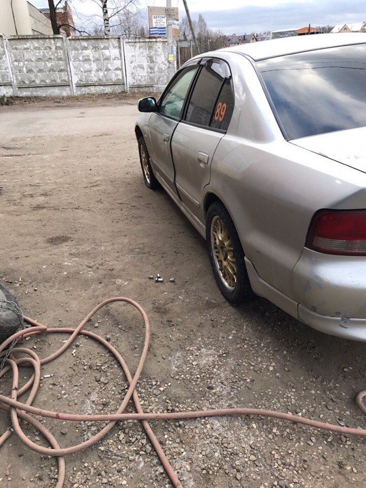  ,   ! Mitsubishi Galant 8 2.0 145.     .  ... - 4