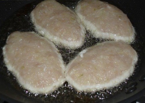 Котлеты для диеты -даже не знаю, какие они более – полезные или вкусные... Пропорции такие - ... - 4