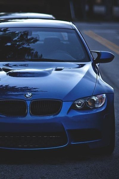 BMW -    ...