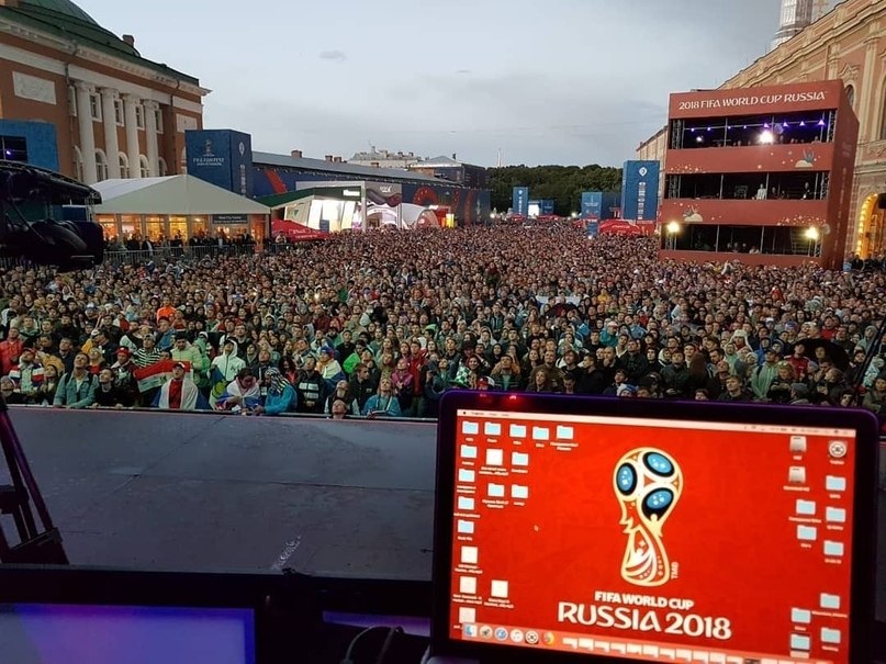 Фан-зону ЧМ-2018 посетили 400 тысяч болельщиков.За первую неделю чемпионата мира по футболу фан-зону ...