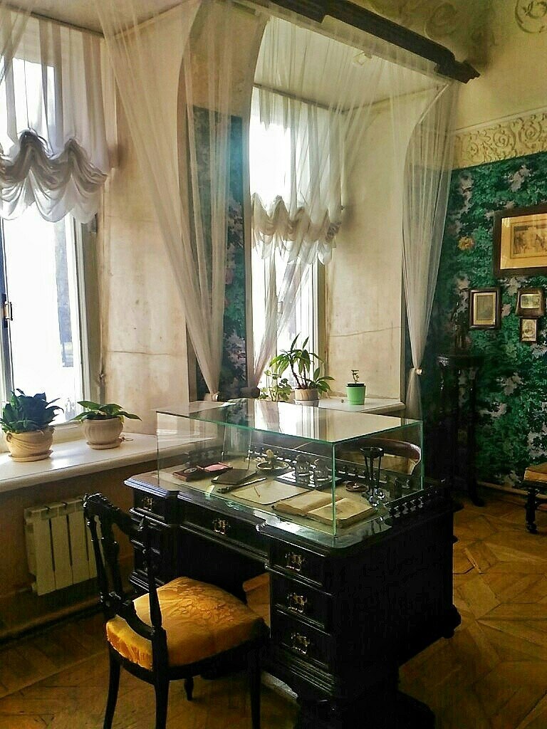 Вопрос за чем меня понесло в музей Ермоловой если я о ней вообще ни сном,ни духом? Увидела в ... - 5