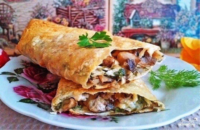 Запеченный рулет из лаваша с сыром и грибами.на 100грамм - 139.82 ккалБ/Ж/У - ...