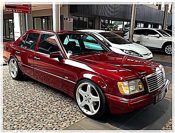 - p E-Class W124