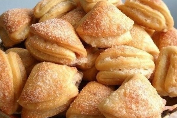 ТВОРОЖНОЕ ПЕЧЕНЬЕ ГУСИНЫЕ ЛАПКИ.ИНГРЕДИЕНТЫТворог - 300 гМасло сливочное (комнатной температуры) - ... - 5