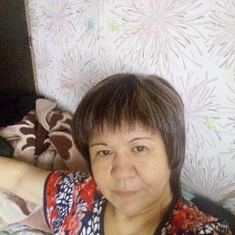 Lara, 56, 