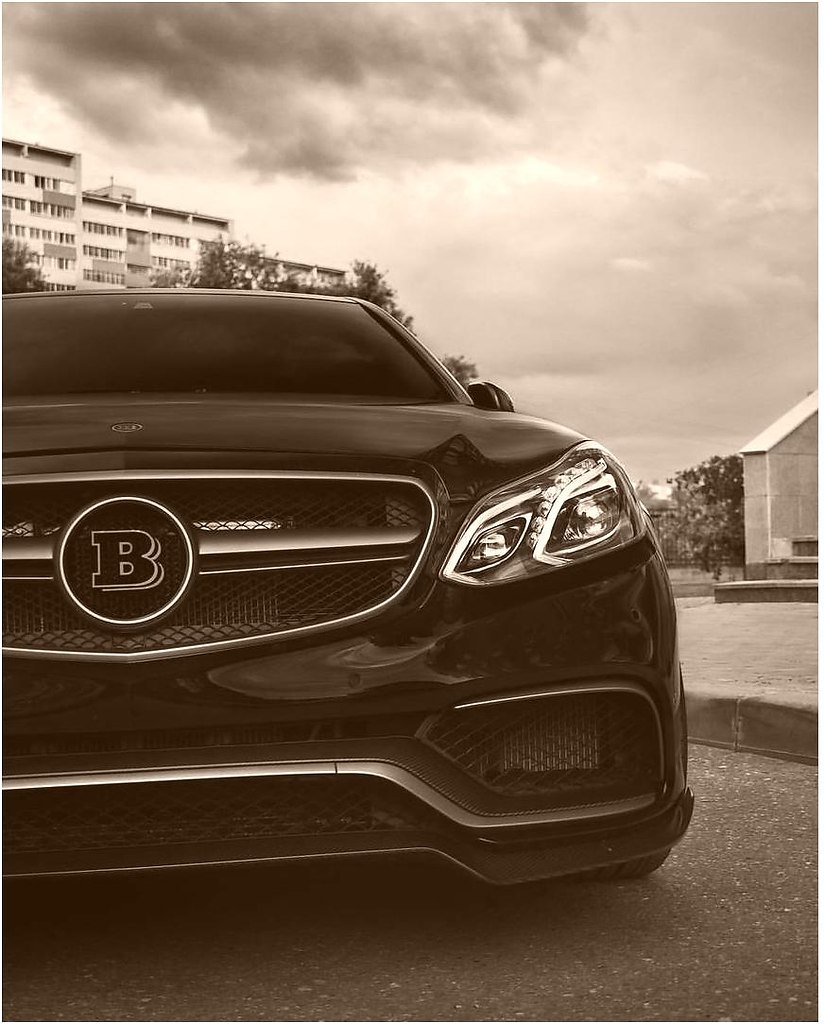 Mercedes-Benz Brabus E63 AMG