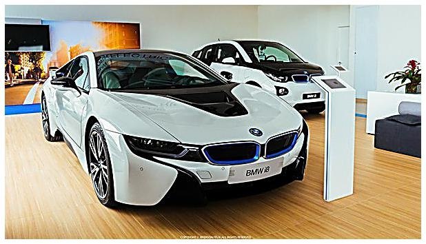 BMW i8