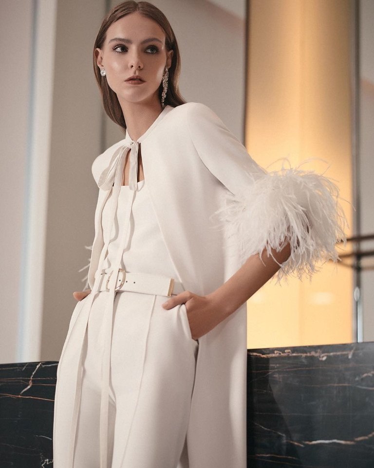       Elie Saab Pre-Fall 2019.#@woman.blog