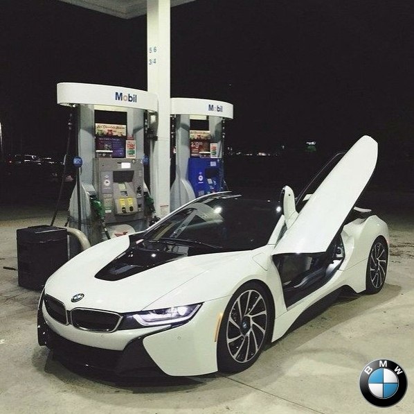 BMW i8