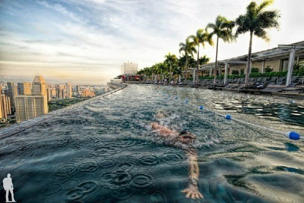   .     Marina Bay Sands  .