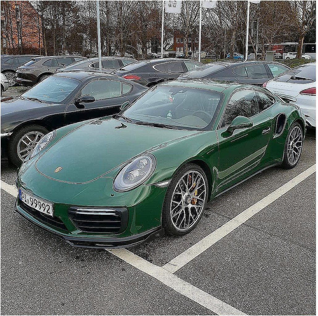 Porsche 911 Turbo S