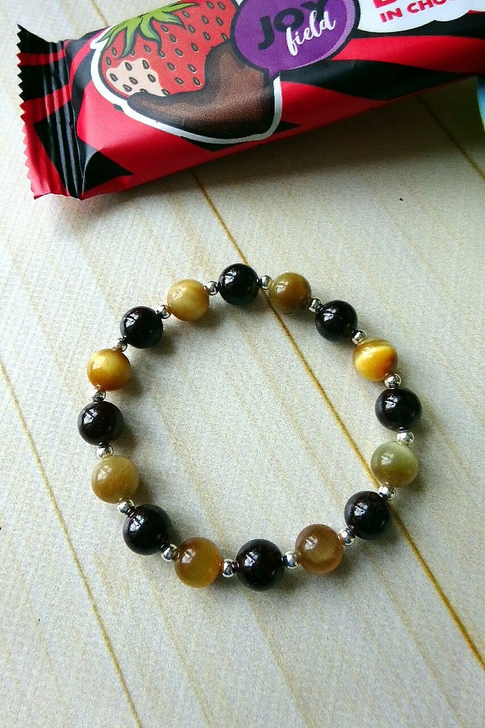   ... .      .        ...