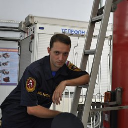 Aleksey, , 44 