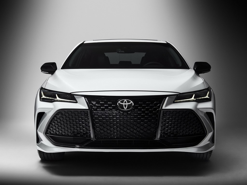 Toyota Avalon 2019