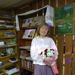 Ольга, 64, Ижевск