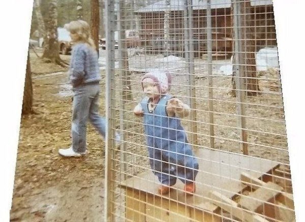 Родители похоже не были сильно обеспокоены, чем заняты их дети - 2