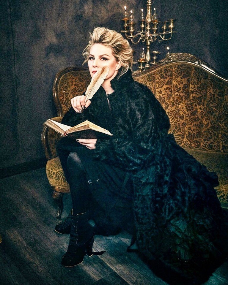  , .   , , ,  ,   ... - 4