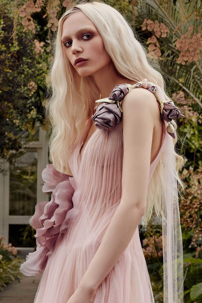 #@sewing_https://fotostrana.ru/away?to=/sl/Wye2 Wang Bridal - 2020 - 8