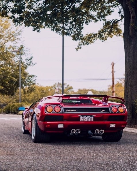 Lamborghini Diablo SV