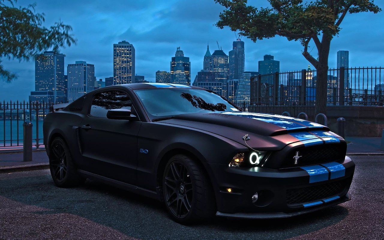 Ford Mustang - 2