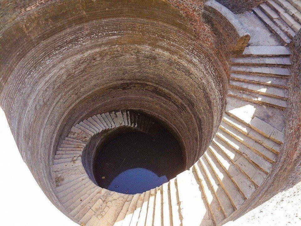 Stepwells     .   ,    ... - 8