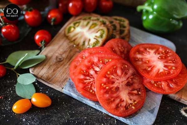Куриное филе с сочной начинкой.Ингредиенты:Куриное филе — 4 шт.Помидоры — 250 гОливковое масло — 60 ... - 3